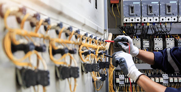 Professional Electrician technician working in Badin, NC
